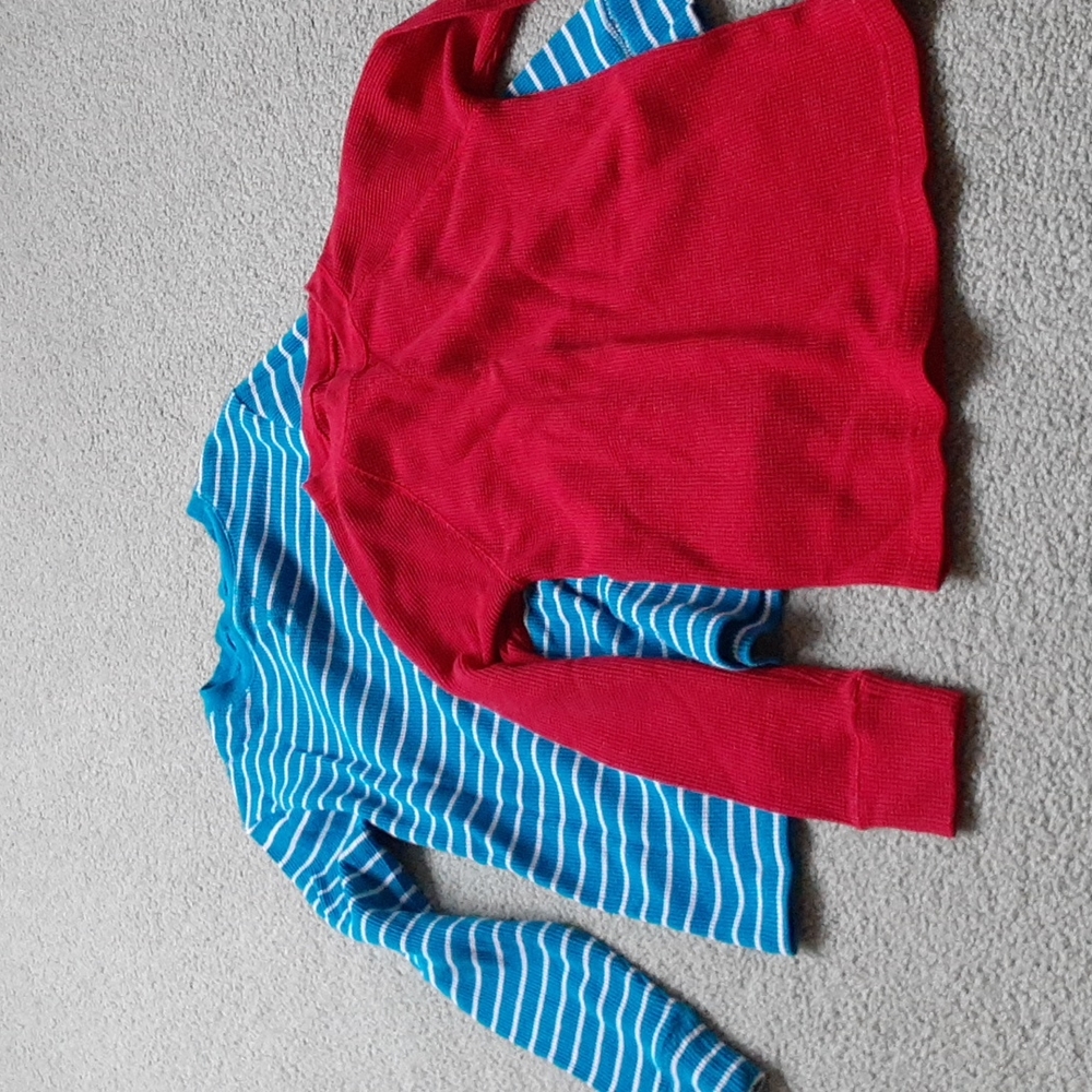 2 thermal shirts, size 7/8